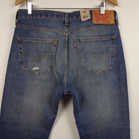 Levi's 501 Jeans Men's Size 34x32 Blue Denim Cotton Distressed Button Fly - Picture 6 of 11